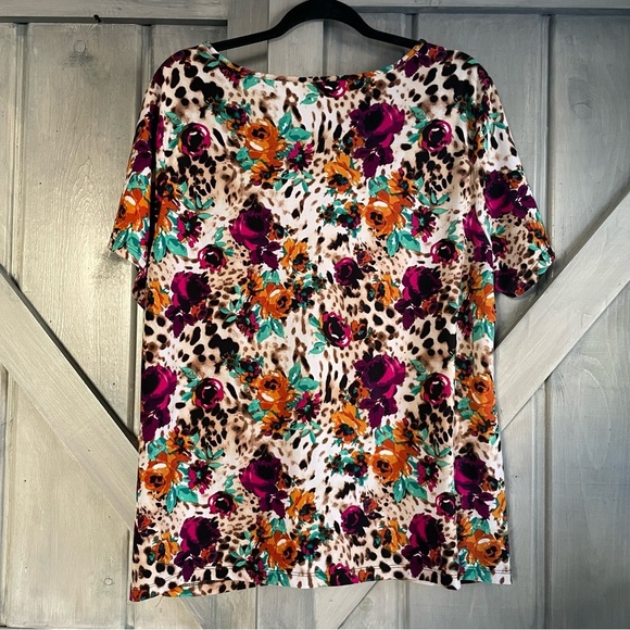 Cheetah Floral‎ Ruched Bust Blouse CJ Banks Size 1X leopard cheetah plum - Picture 8 of 8